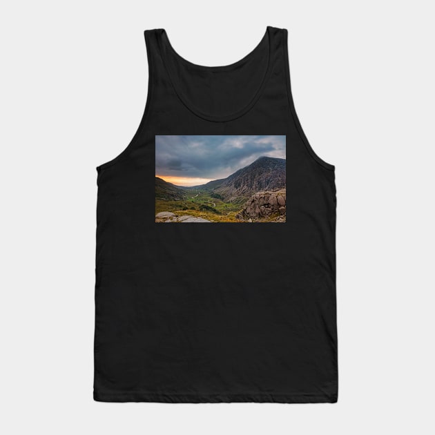 Pen yr Ole Wen and the Ogwen Valley Tank Top by dasantillo